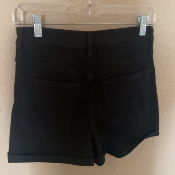 Madewell Roadtripper Jean Shorts. - Picture 7 of 8
